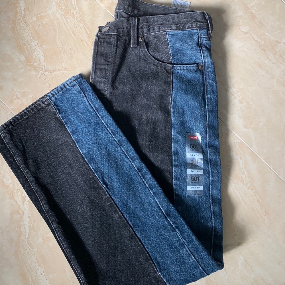 LEVI JEANS
